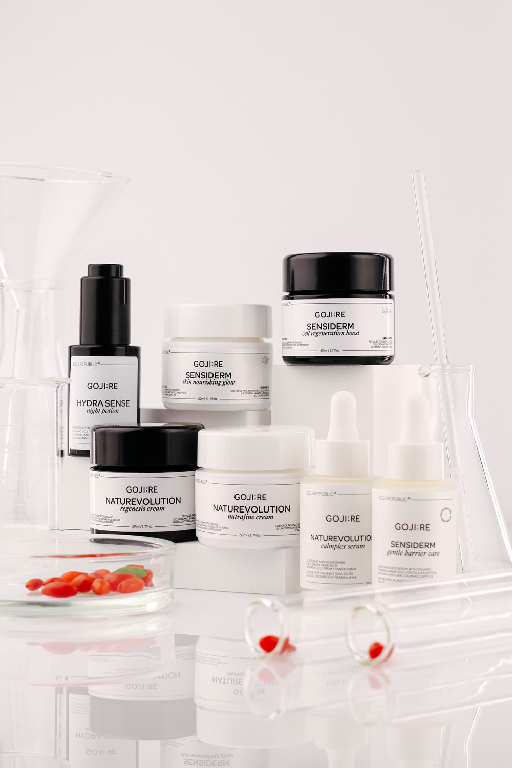 Calmplex Serum, Nutrafine Cream și Regenesis Cream